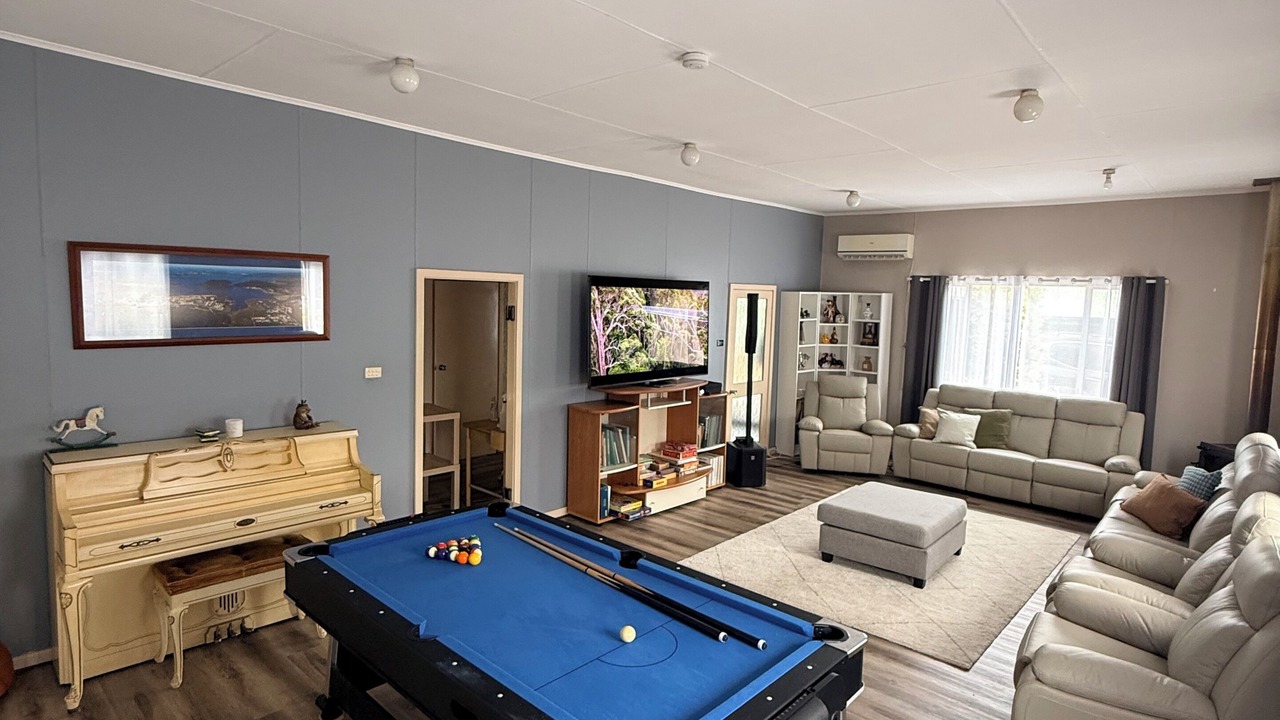 Photo of Livingroom in Walpole