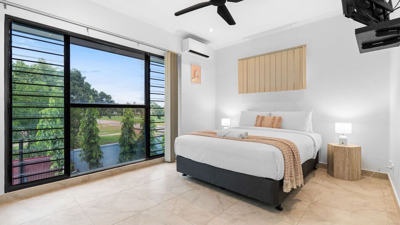 Photo of Bedroom in Lyons