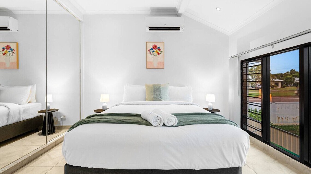 Photo of Bedroom in Lyons