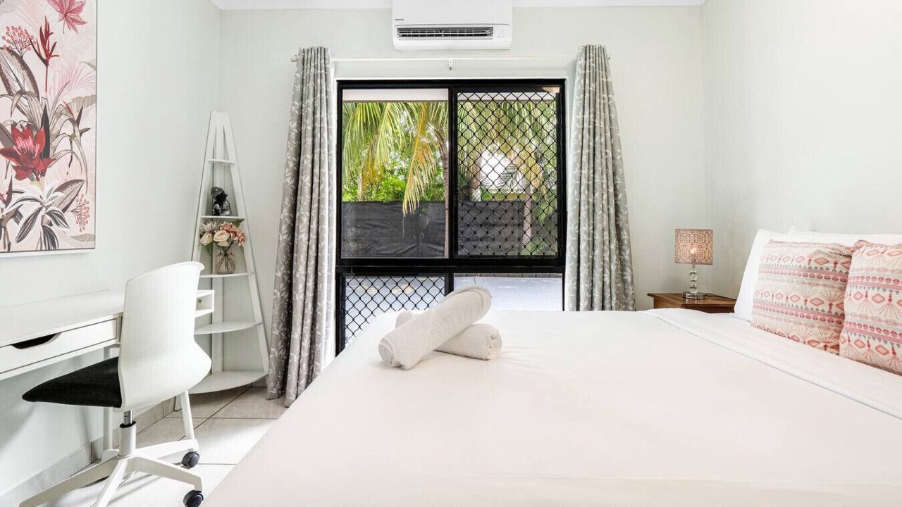 Photo of Bedroom in Lyons