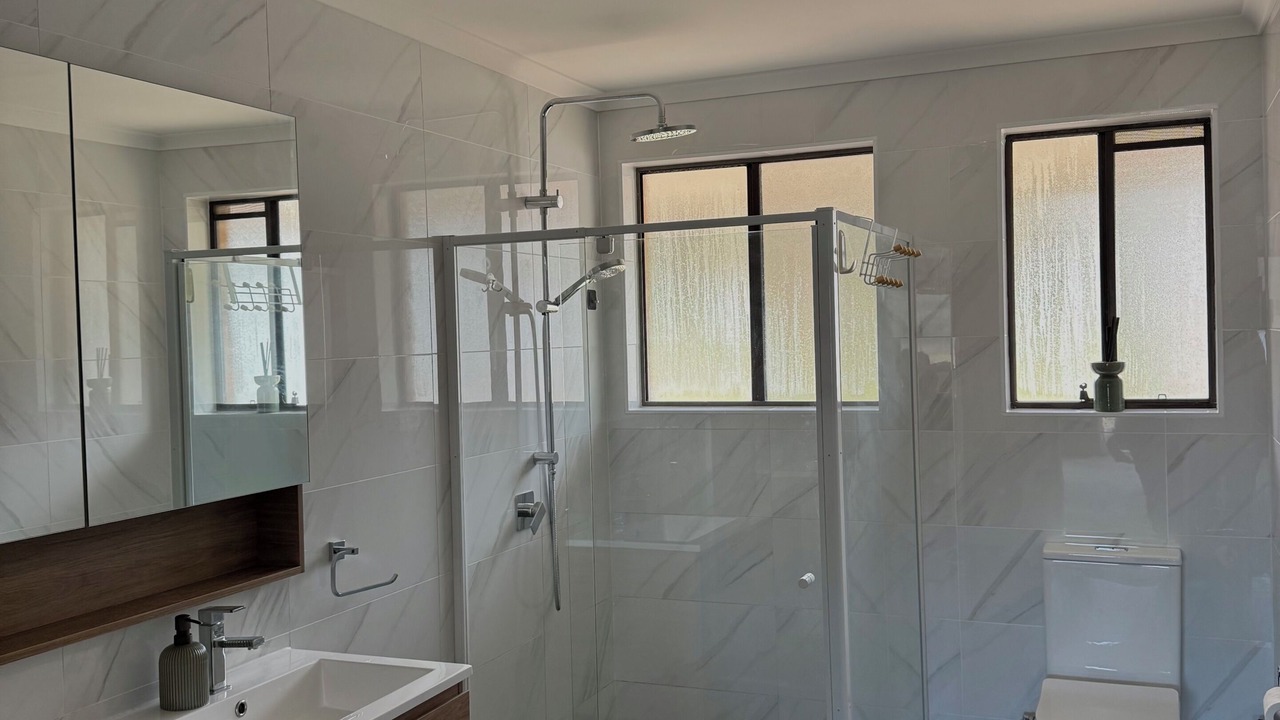 Photo of Bathroom in Anglers Reach