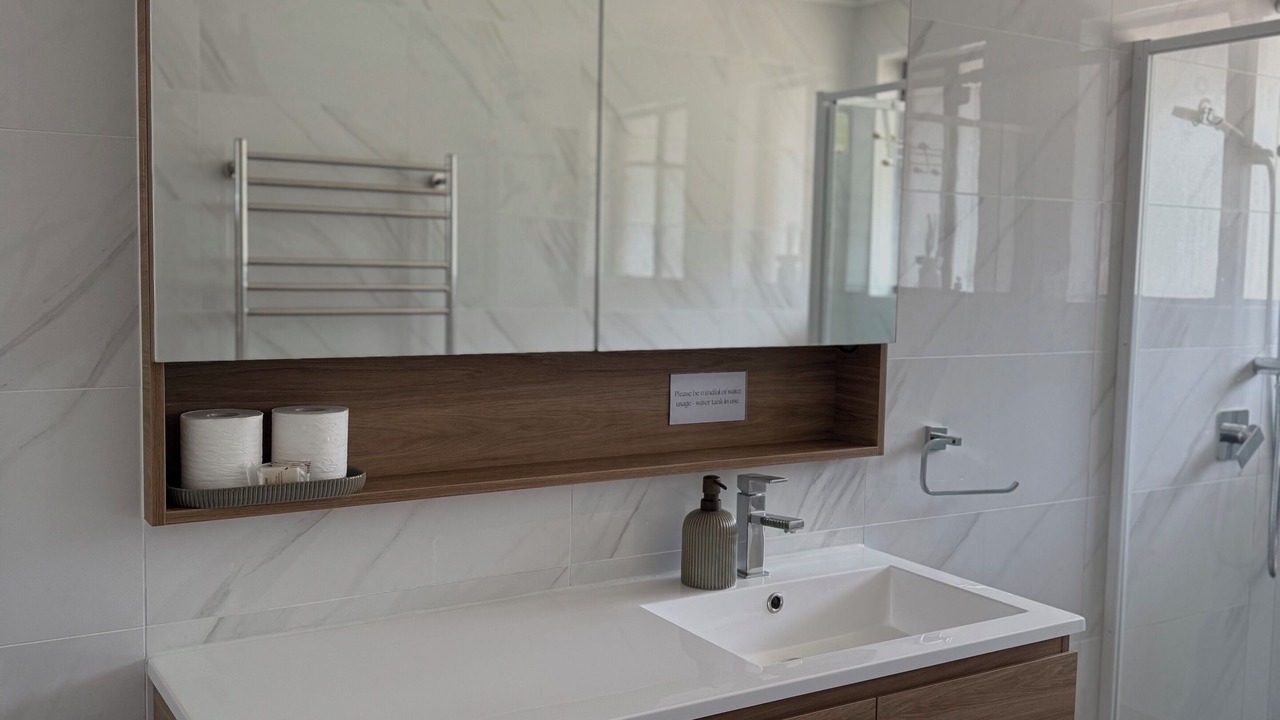 Photo of Bathroom in Anglers Reach