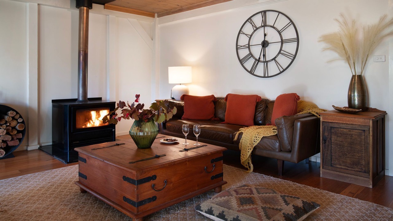 Photo of Livingroom in Elevated Plains