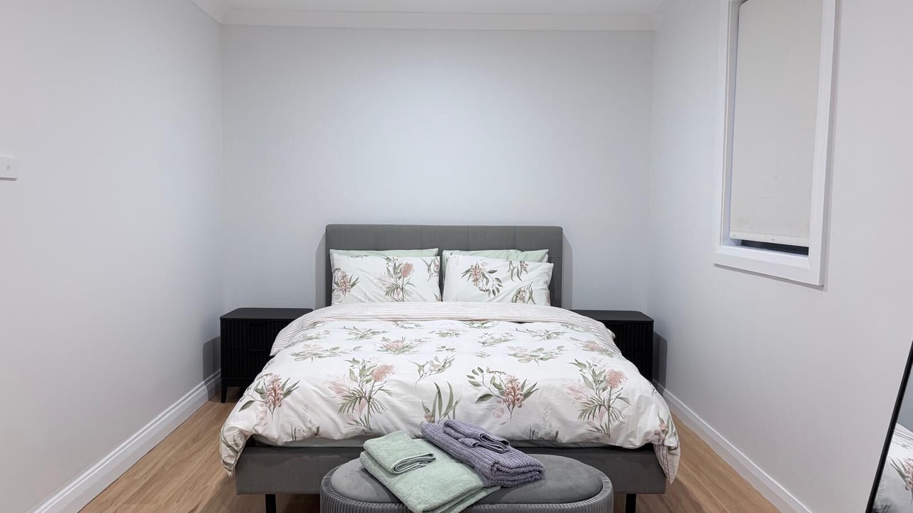 Photo of Bedroom in Stanhope Gardens