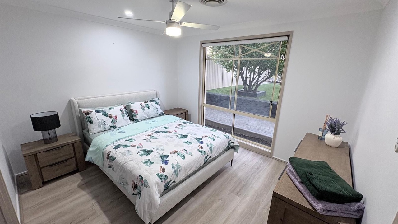 Photo of Bedroom in Stanhope Gardens