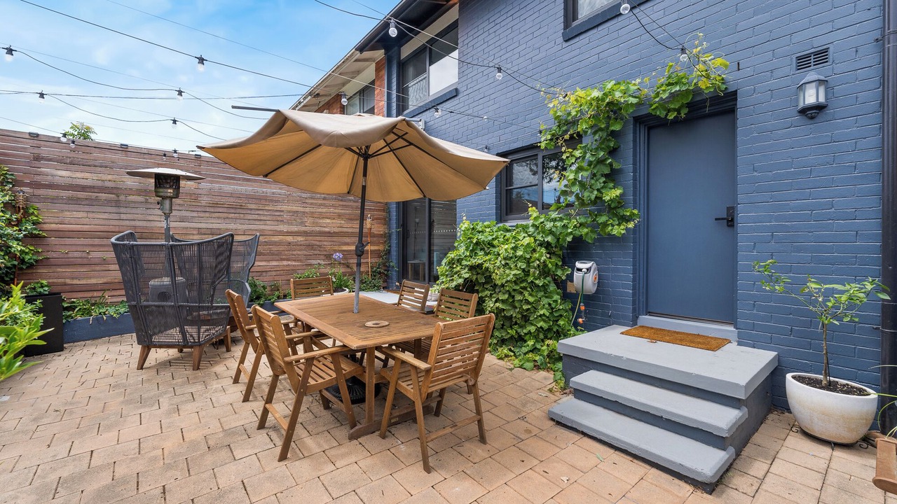 Photo of Outdoor in Downer