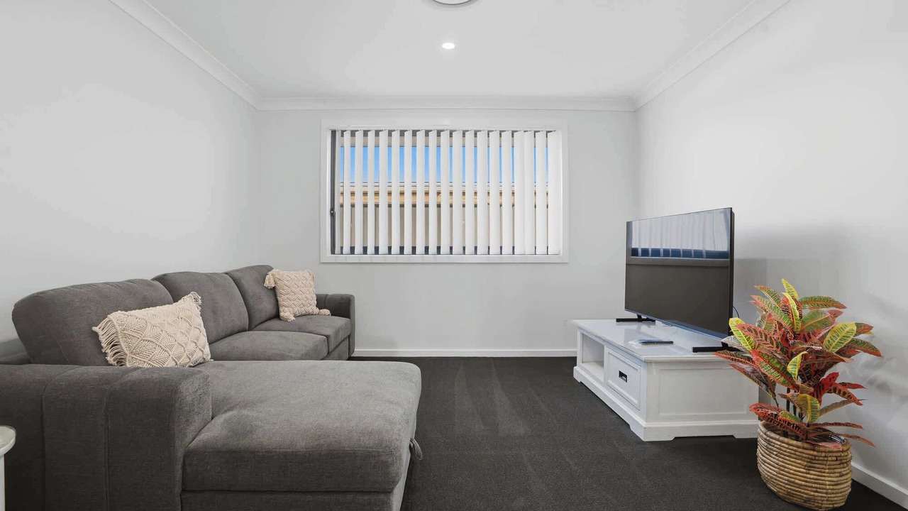 Photo of Livingroom in Orange