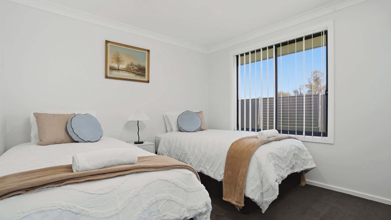 Photo of Bedroom in Orange