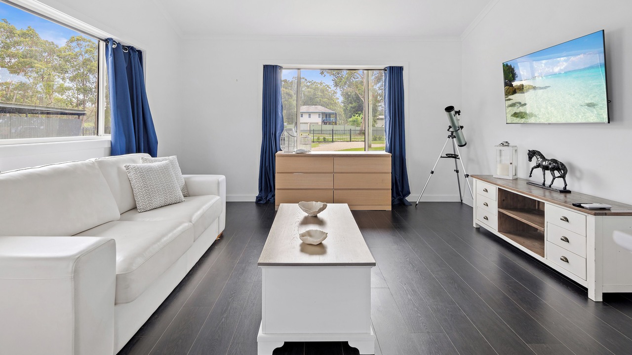 Photo of Livingroom in Fishermans Reach