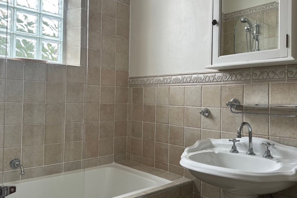 Photo of Bathroom in Orange
