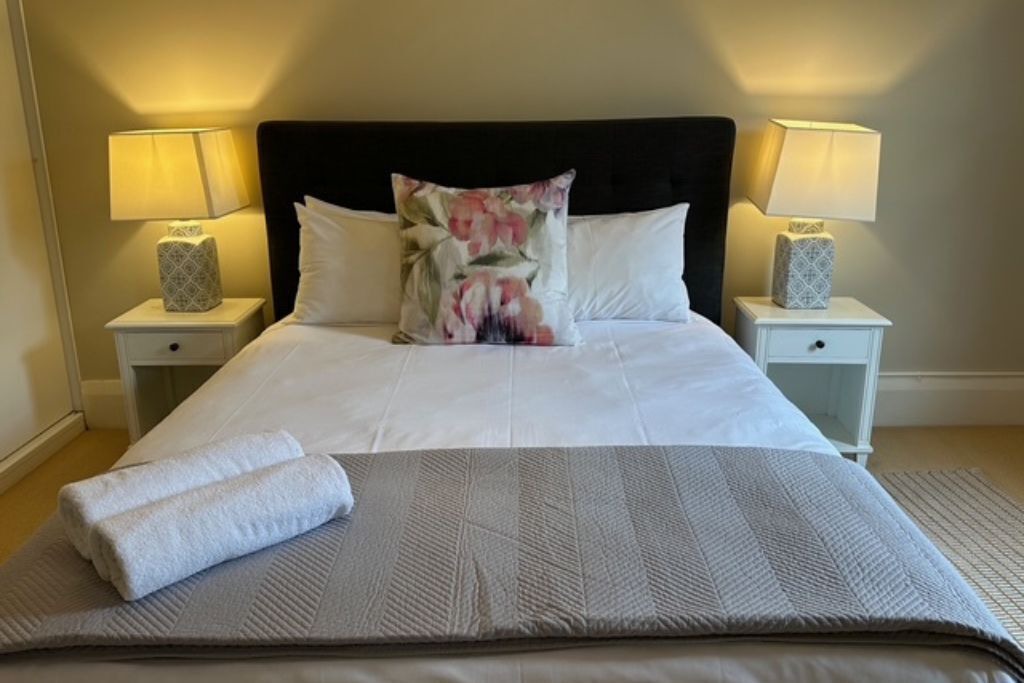 Photo of Bedroom in Orange
