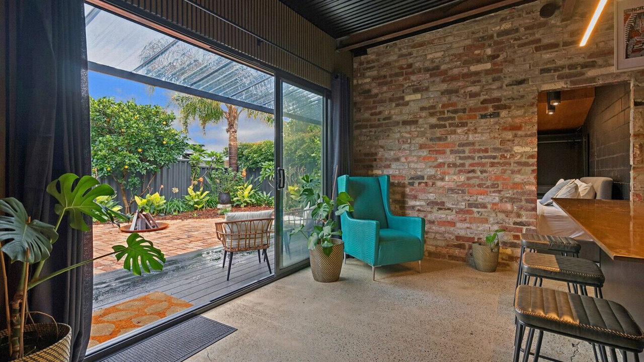 Photo of Livingroom in North Beach