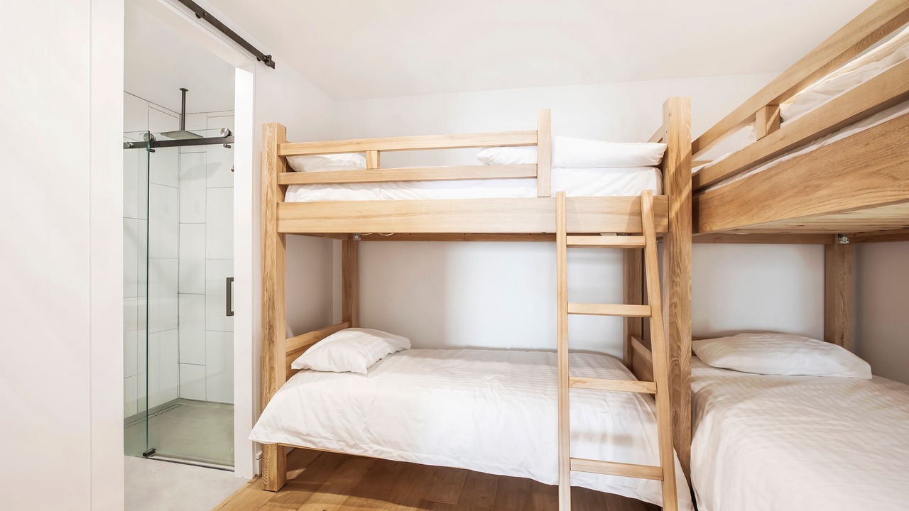 Photo of Bedroom in Newport