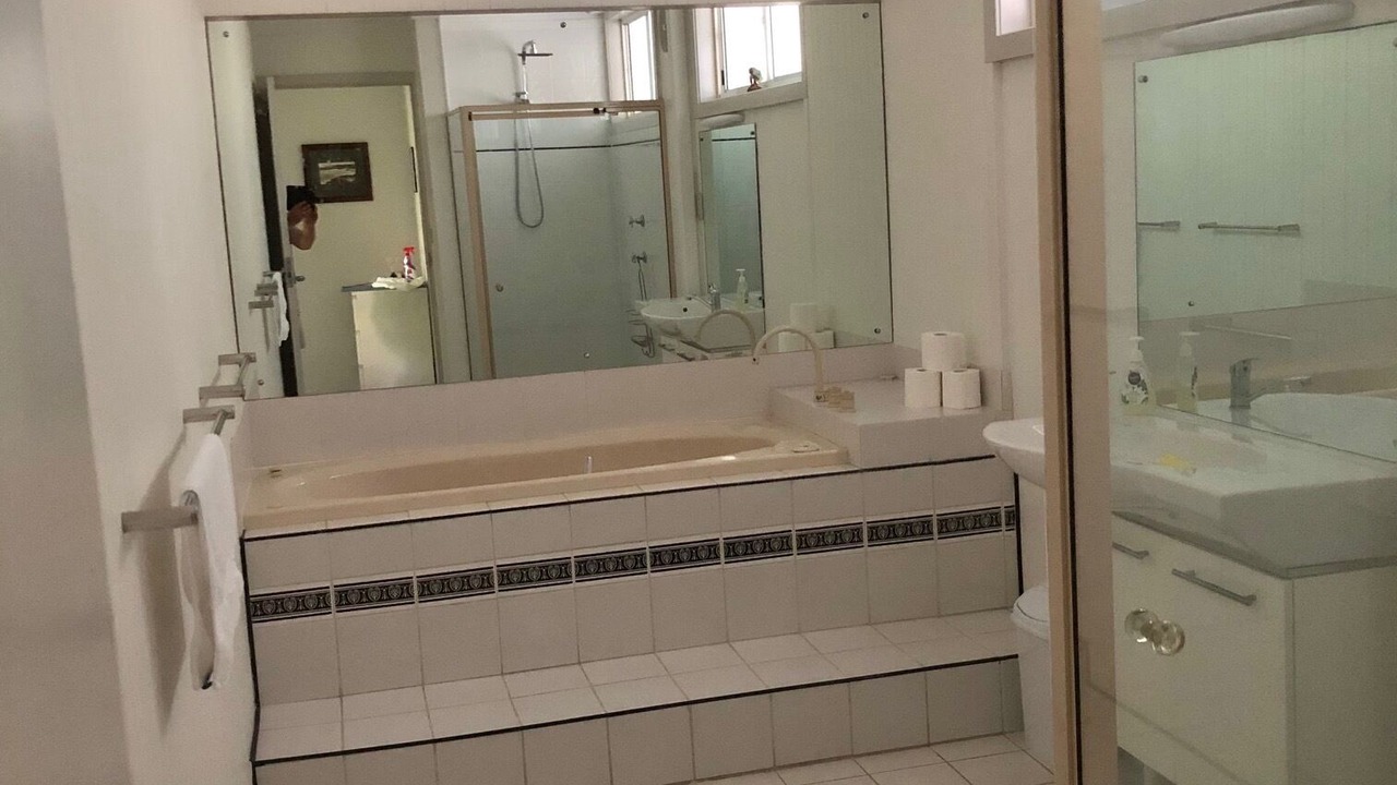 Photo of Bathroom in Avalon Beach