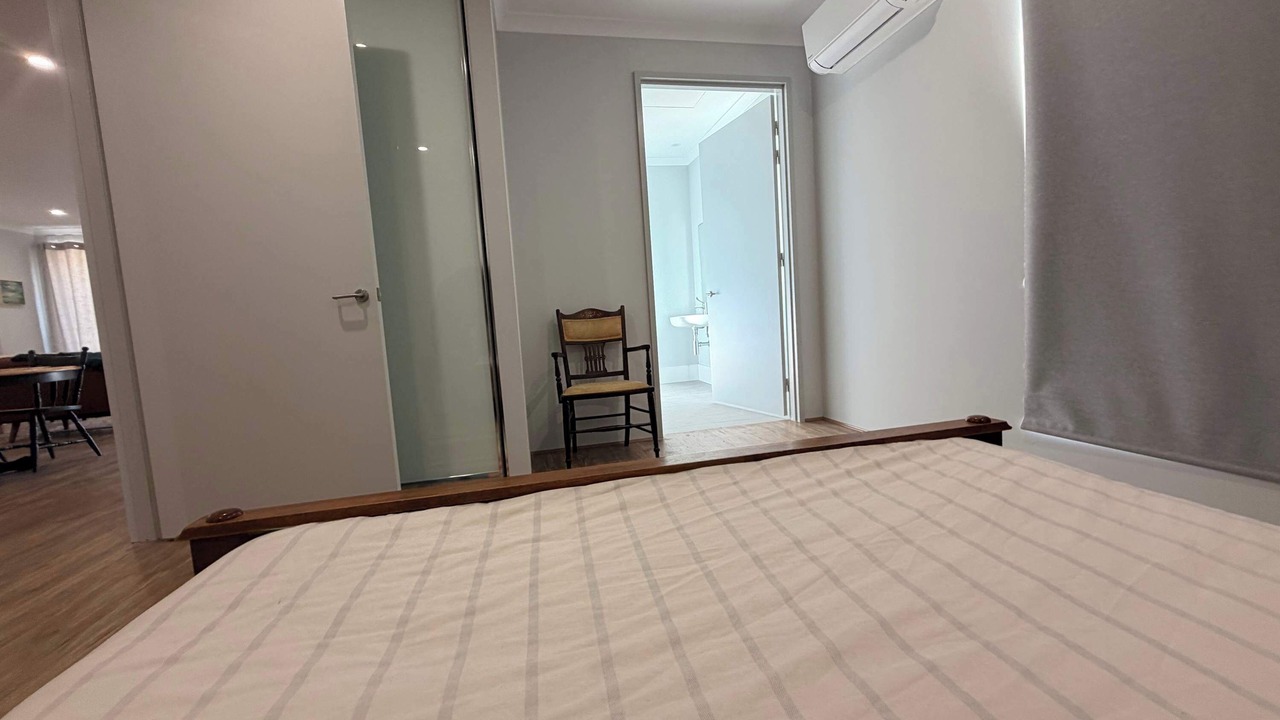 Photo of Bedroom in Coodanup