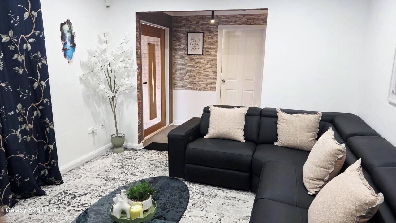 Photo of Livingroom in Oakhurst