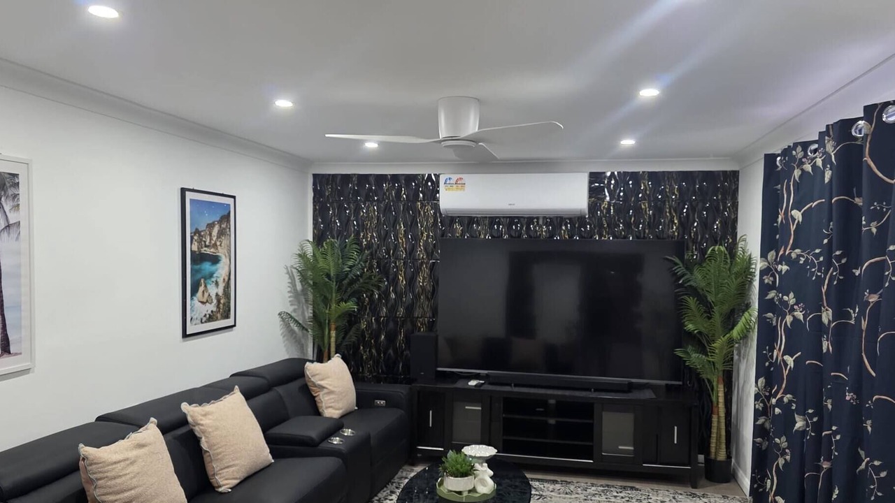 Photo of Livingroom in Oakhurst