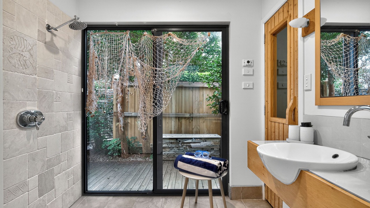 Photo of Bathroom in Kingston Beach