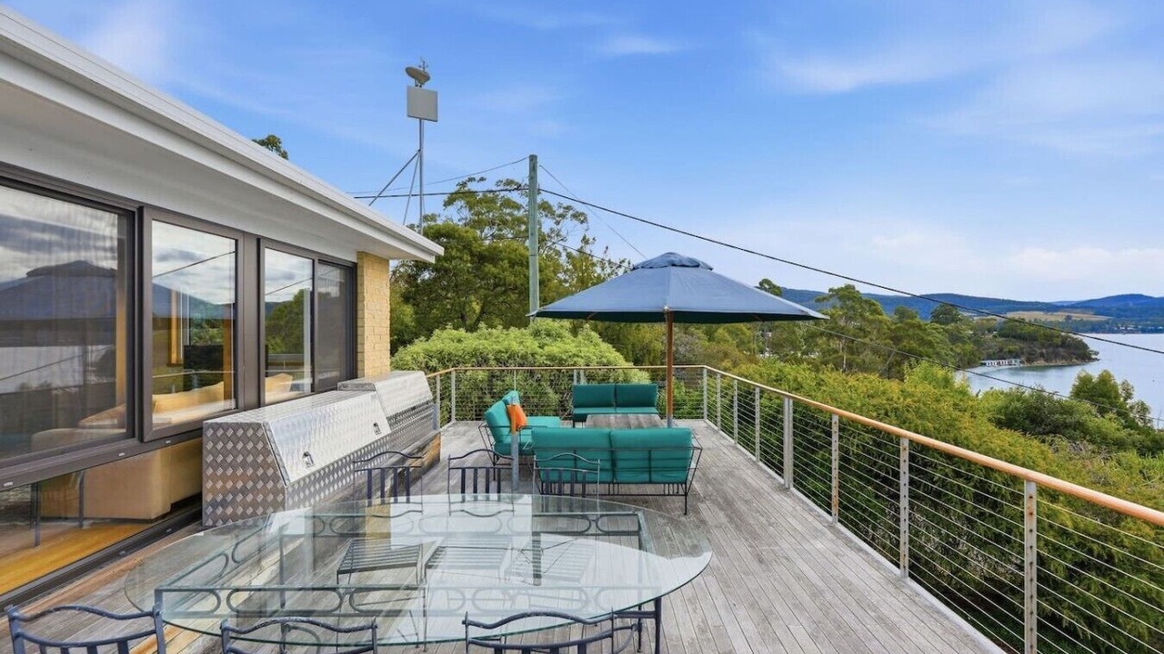 Photo of Outdoor in Coningham