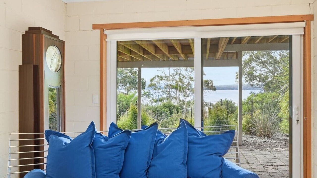 Photo of Livingroom in Coningham