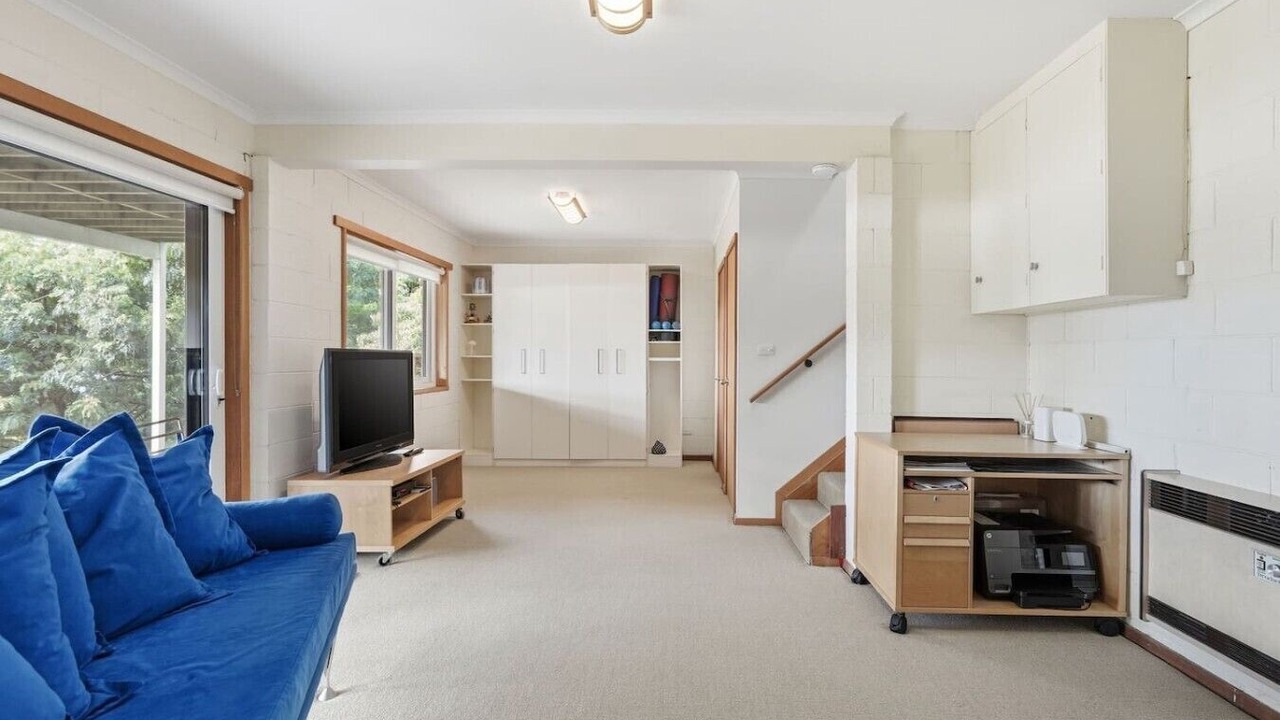 Photo of Livingroom in Coningham