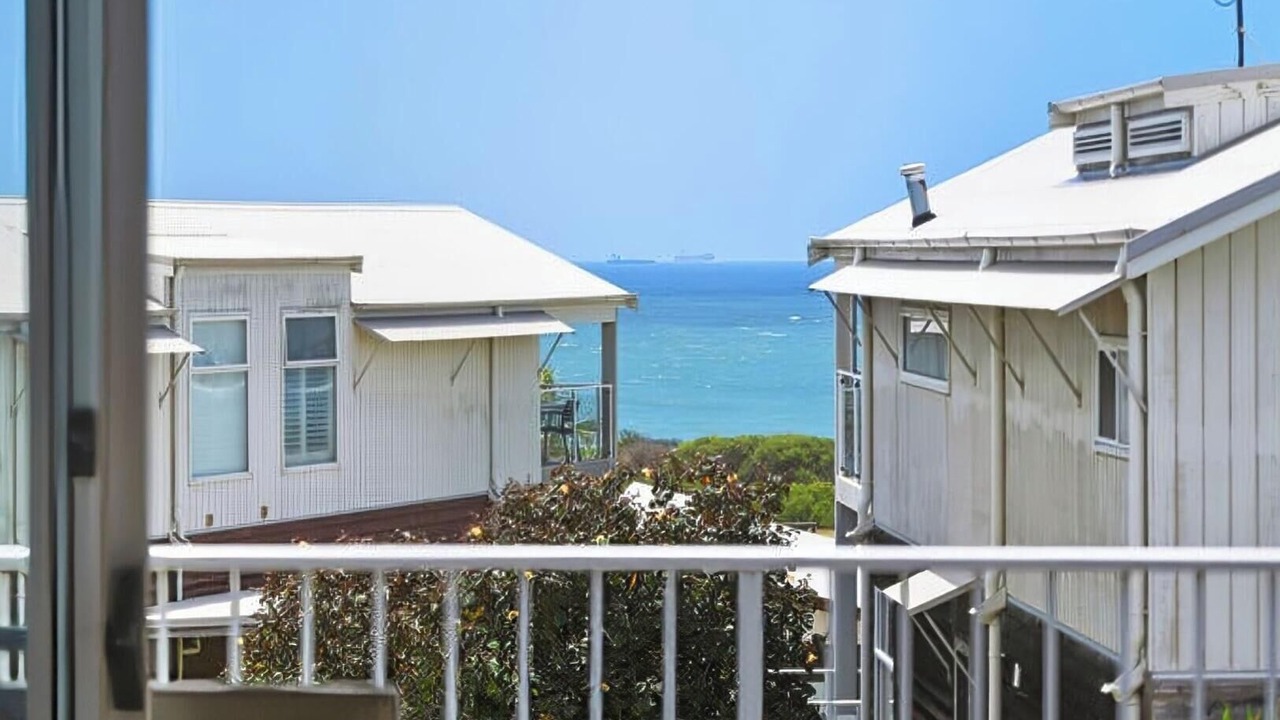 Photo of Outdoor in Caves Beach