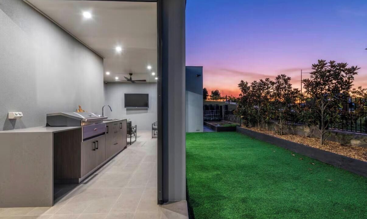 Photo of Patio Balcony in Denman Prospect