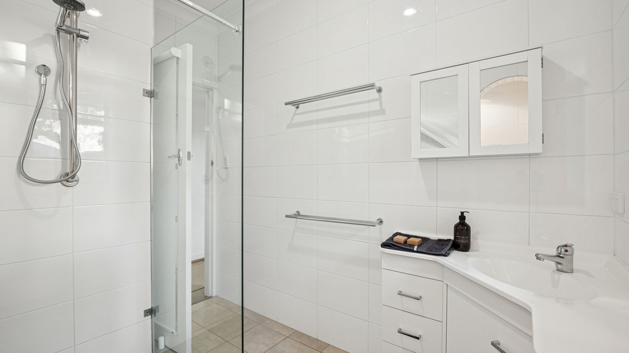 Photo of Bathroom in Shoalwater