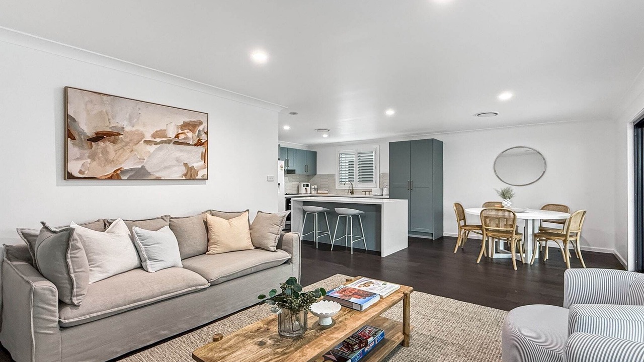 Photo of Livingroom in Mayfield