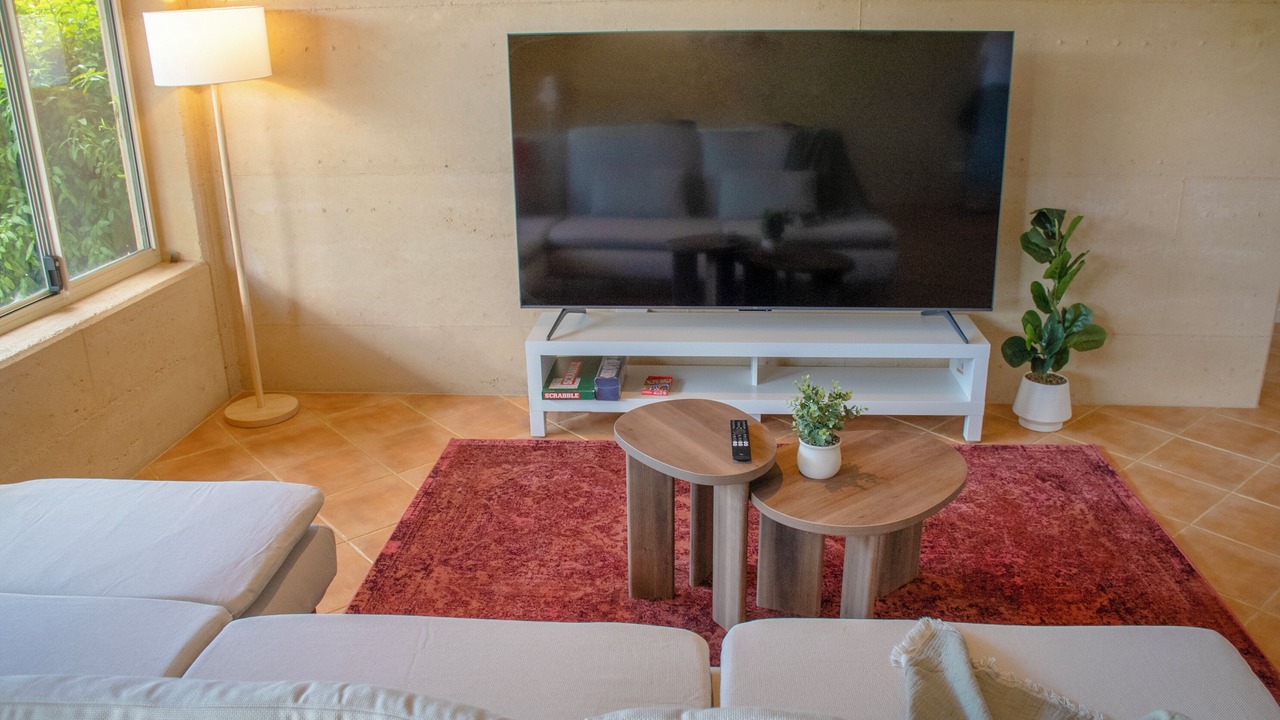 Photo of Livingroom in Goode Beach