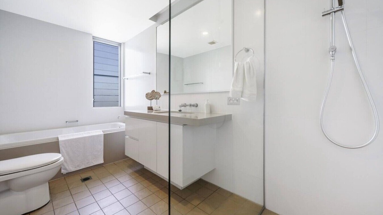 Photo of Bathroom in Magenta Shores
