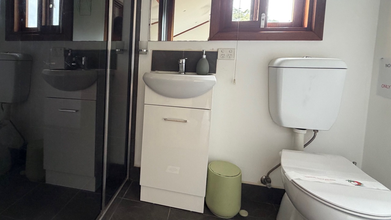 Photo of Bathroom in Lowanna