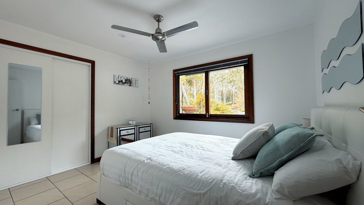 Photo of Bedroom in Lowanna