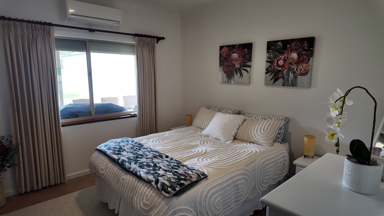 Photo of Bedroom in Ledge Point
