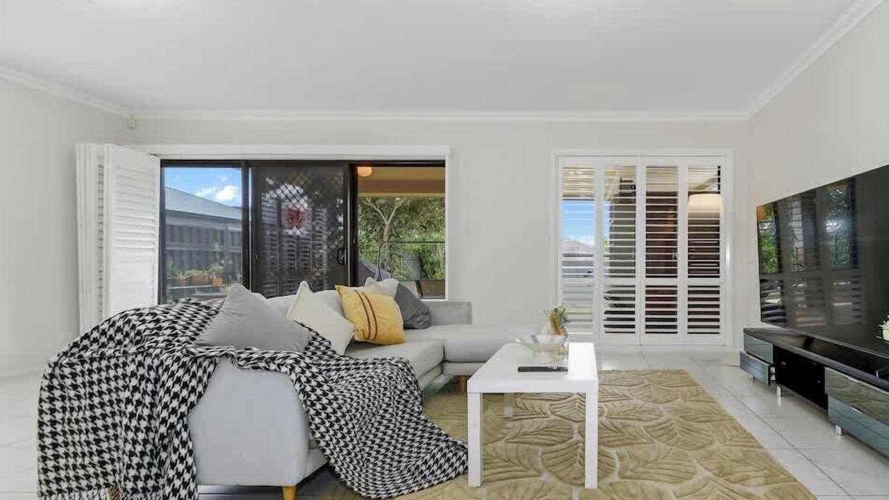 Photo of Livingroom in Jordan Springs
