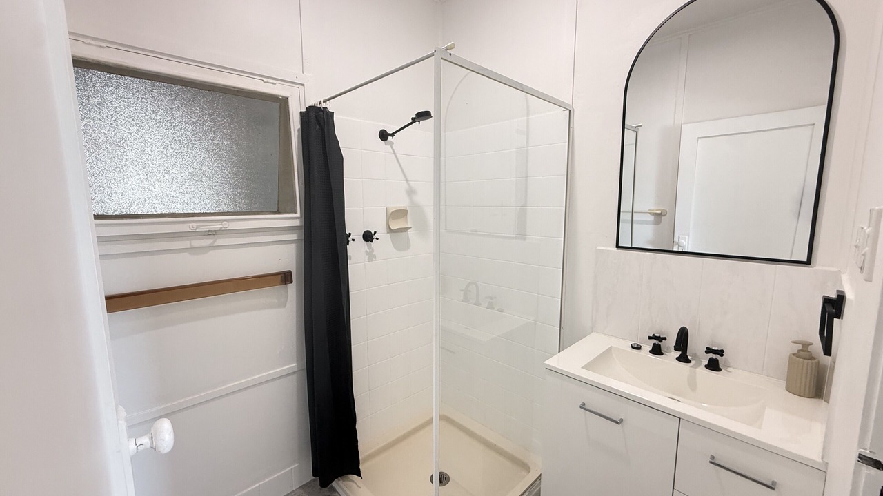 Photo of Bathroom in Dalrymple