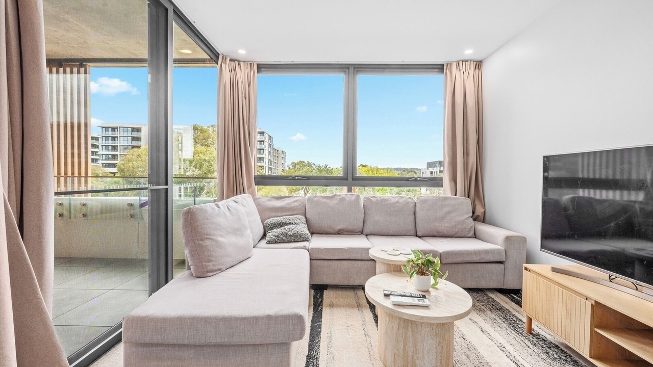 Photo of Livingroom in Dickson