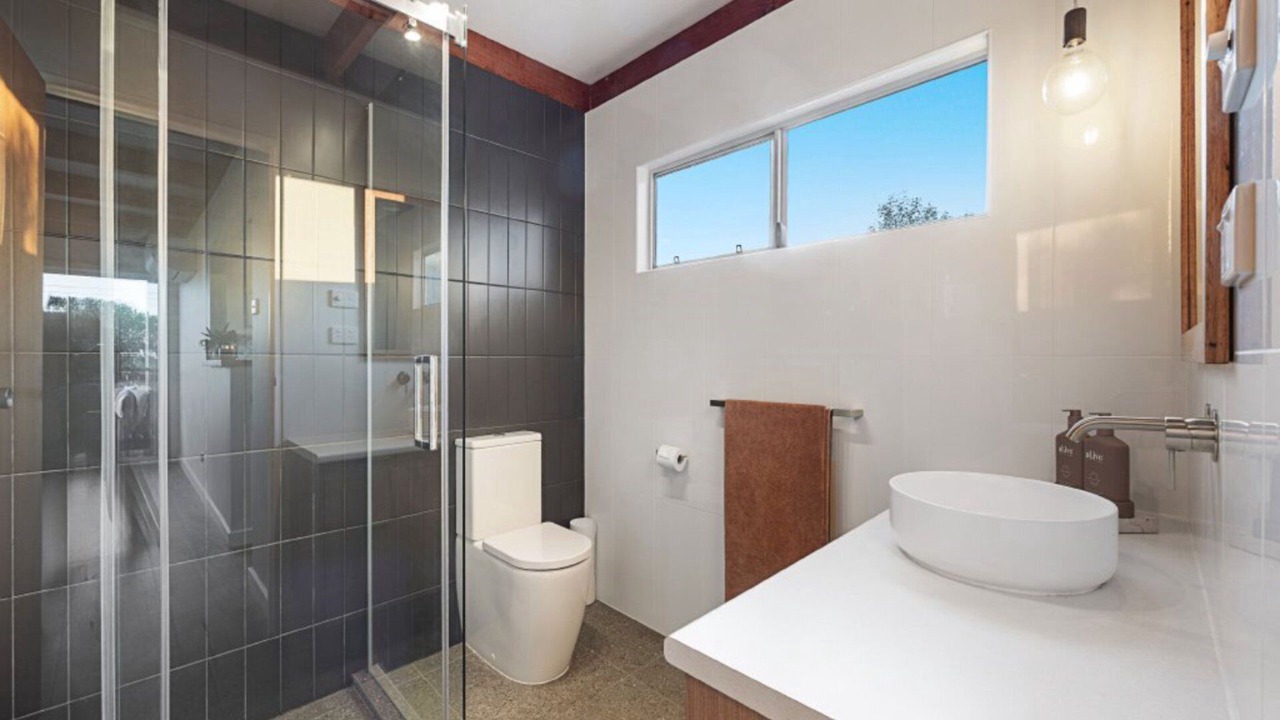 Photo of Bathroom in Lake Wangary