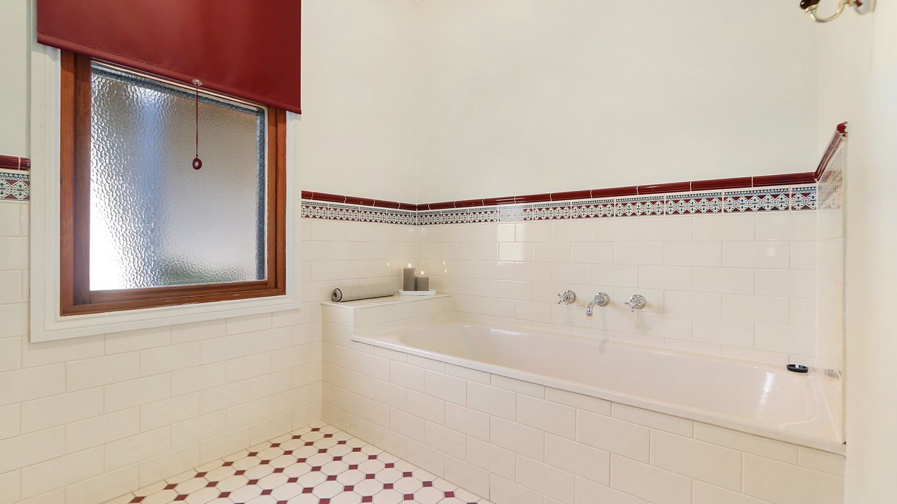 Photo of Bathroom in Beechworth