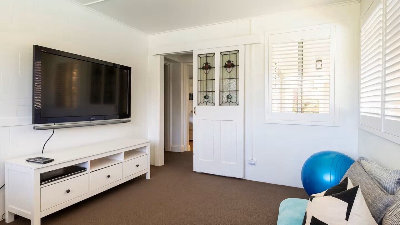 Photo of Livingroom in Sevenhill