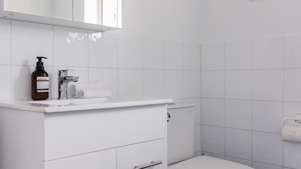 Photo of Bathroom in Henley Beach South