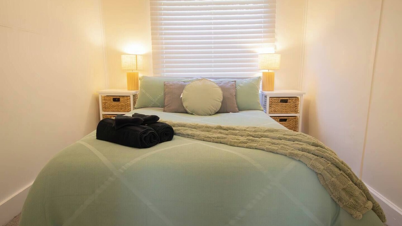 Photo of Bedroom in Newington
