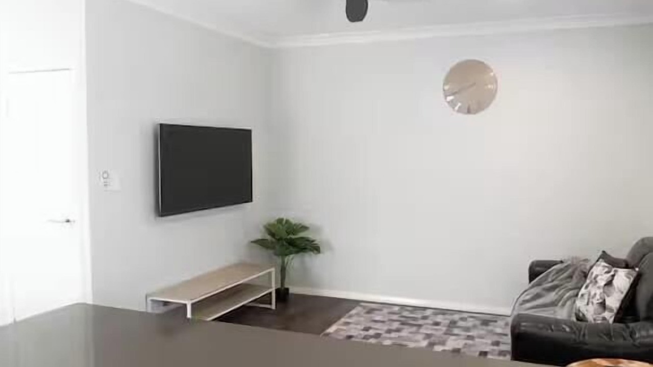 Photo of Livingroom in Gledswood Hills