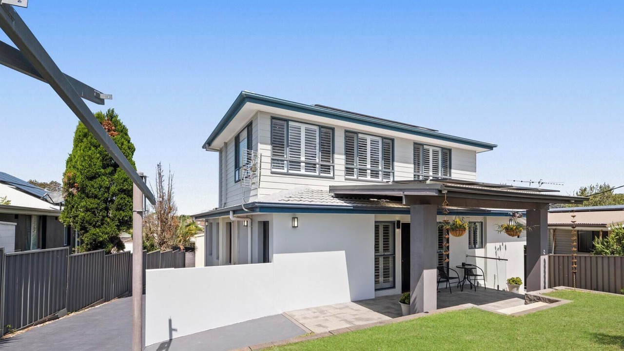 Photo of Outdoor in Caves Beach