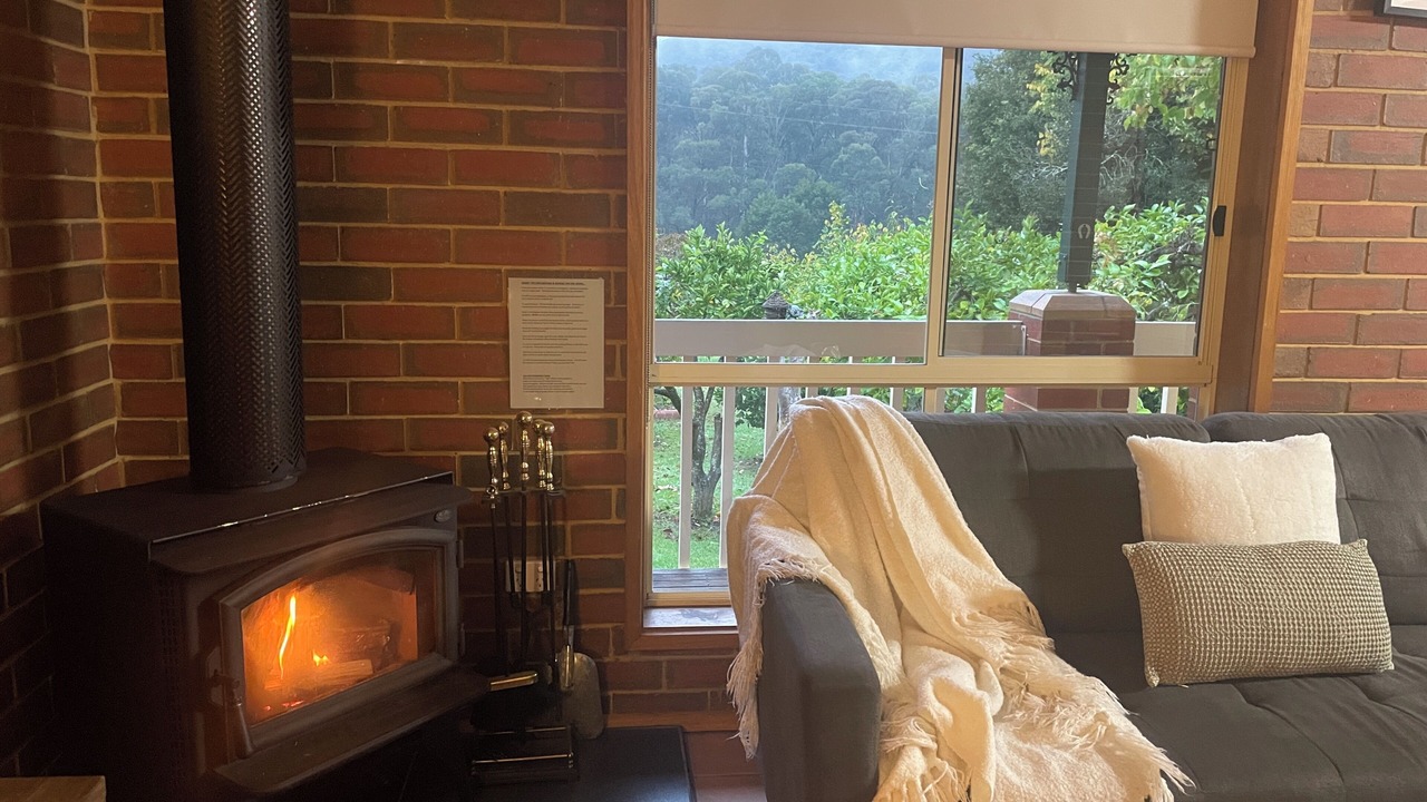 Photo of Livingroom in Noojee