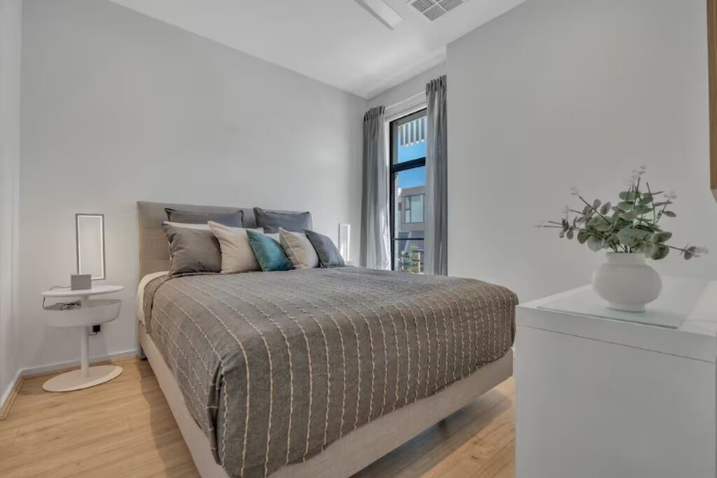 Photo of Bedroom in Taperoo