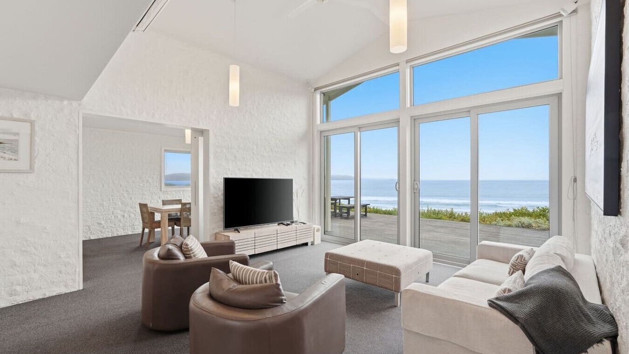 Photo of Livingroom in Clifton Beach