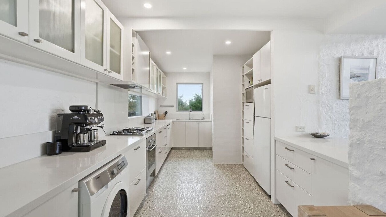 Photo of Kitchen in Clifton Beach