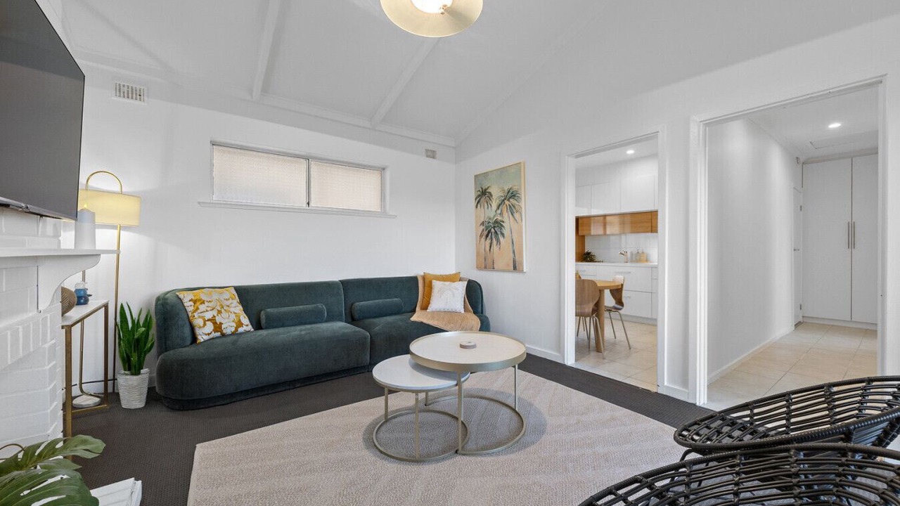 Photo of Livingroom in West Beach