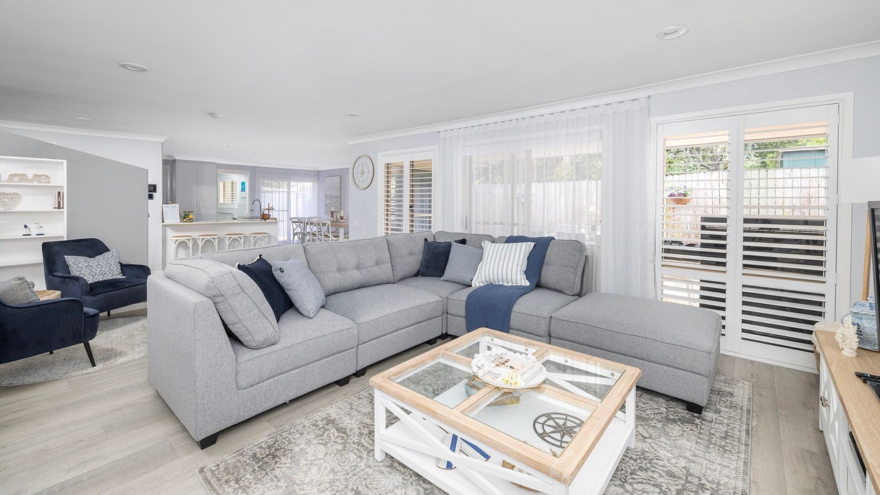 Photo of Livingroom in Corlette